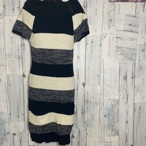 XL Black, Cream, Grey Sweater Dress w/ Pockets!